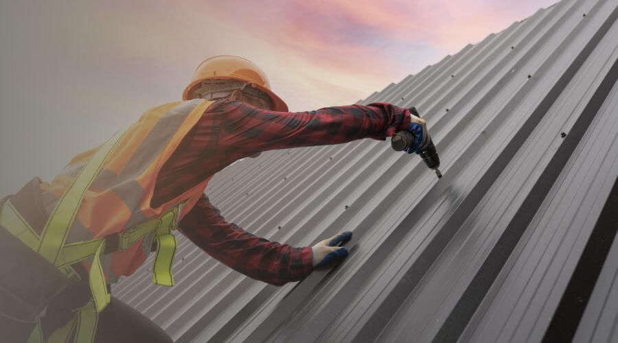 Professional residential roofers in Meadow, UT